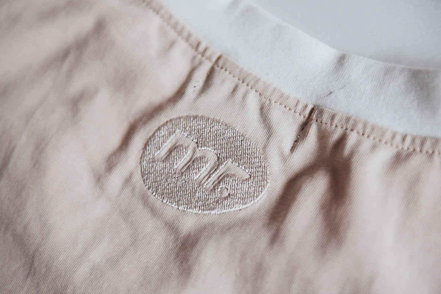Panel Tee Beige