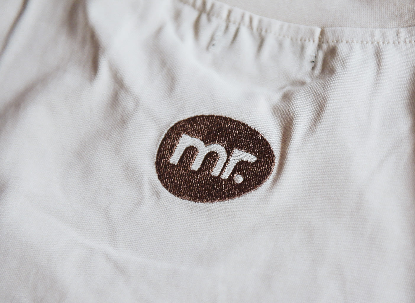 Tee Beige with Brown embroidery logo