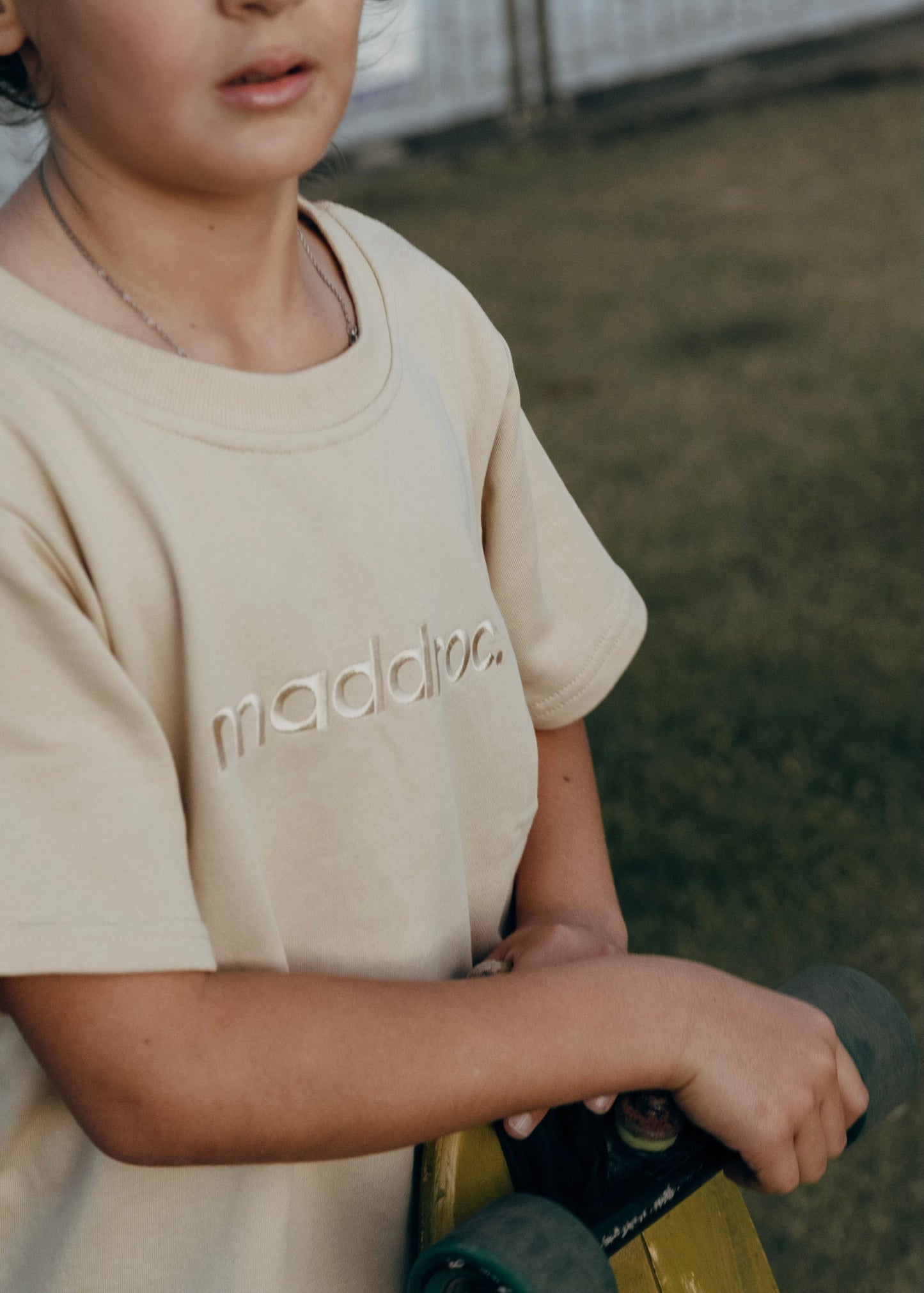 Max Relaxed Tee - Beige