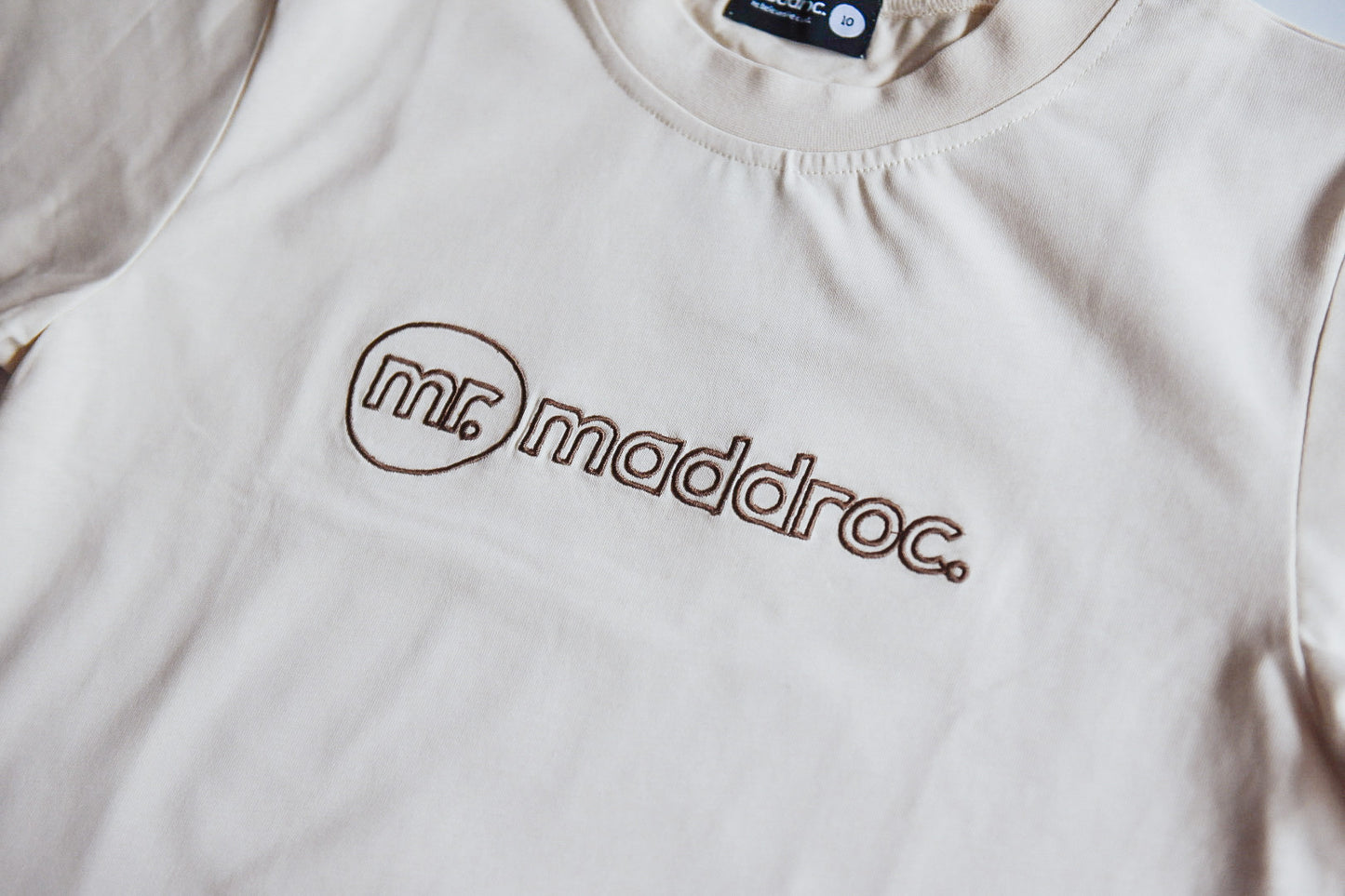 Tee Beige with Brown embroidery logo